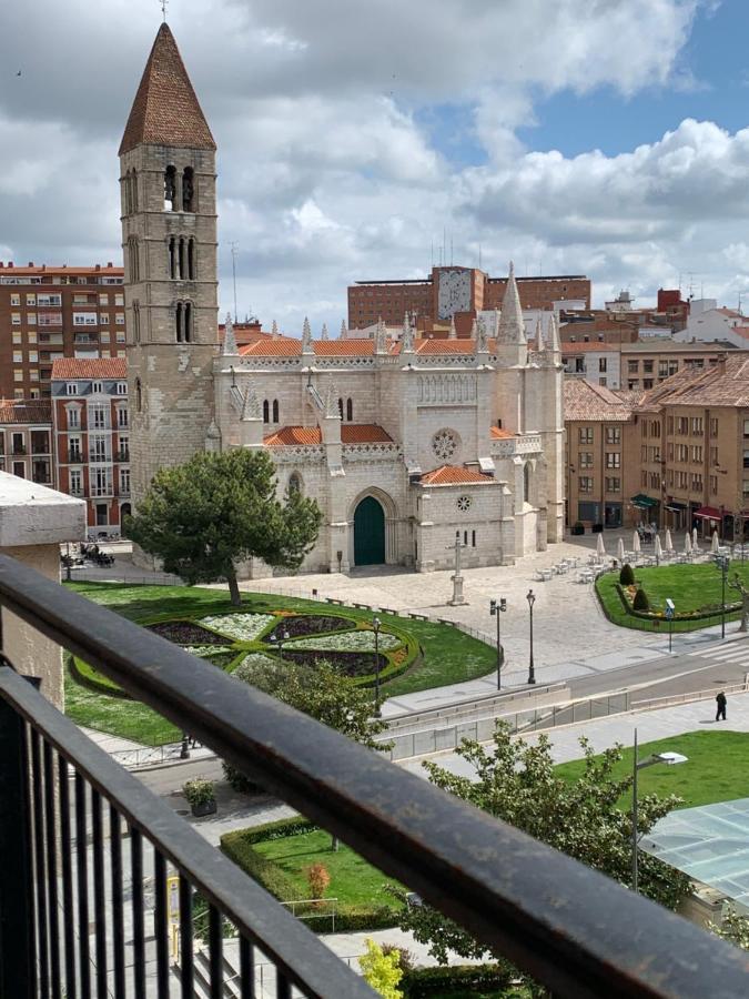 Sg Apartamentos La Casa De La Catedral Vut47-240 Valladolid Exteriér fotografie